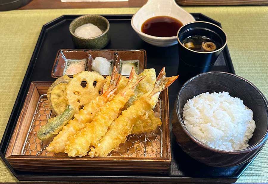 Shrimp tempura Mixed set